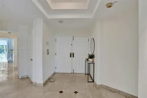 3700 Island Boulevard Aventura FL 33160