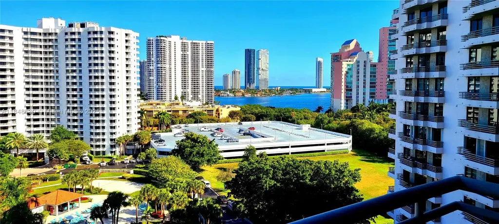 3300 NE 191 Street Aventura FL 33180