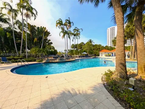 3300 NE 191 Street Aventura FL 33180