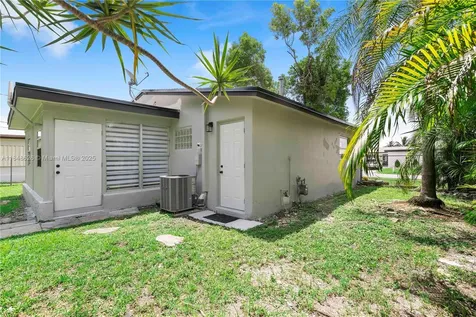 9731 NW 24th Place Sunrise FL 33322