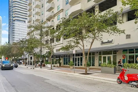 999 SW 1st Avenue Miami FL 33130