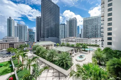 999 SW 1st Avenue Miami FL 33130