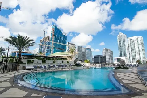 999 SW 1st Avenue Miami FL 33130