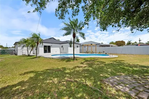 536 NW 7th Street Homestead FL 33030