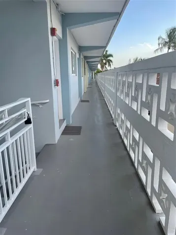 Miami Beach FL 33141