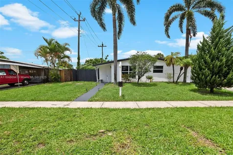 3711 SW 58th Avenue Davie FL 33314