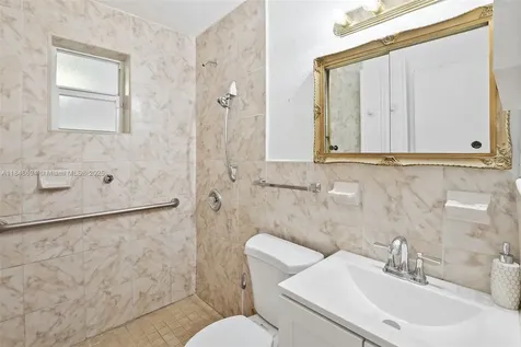 3711 SW 58th Avenue Davie FL 33314
