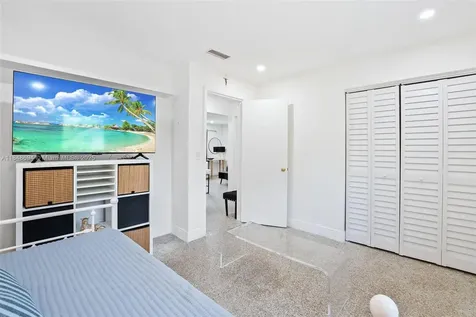 3711 SW 58th Avenue Davie FL 33314