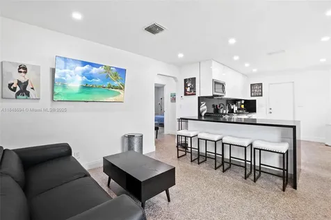 3711 SW 58th Avenue Davie FL 33314