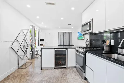 3711 SW 58th Avenue Davie FL 33314