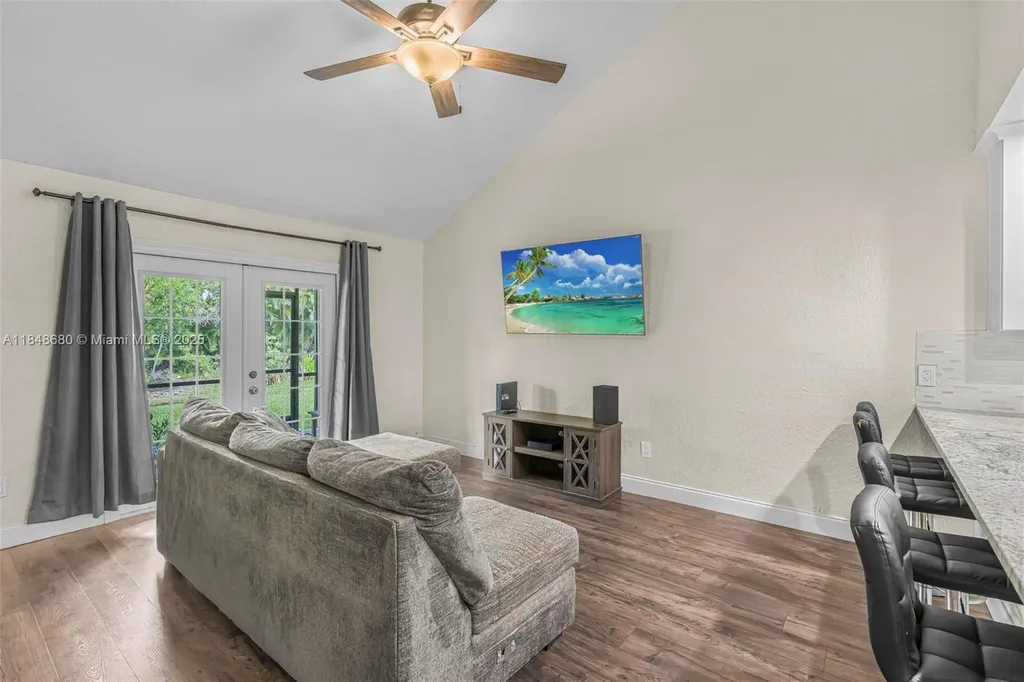 18574 Woodstream Drive Boca Raton FL 33498