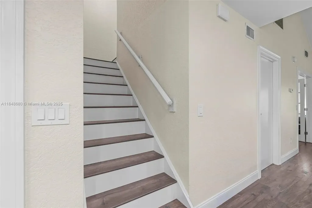 18574 Woodstream Drive Boca Raton FL 33498