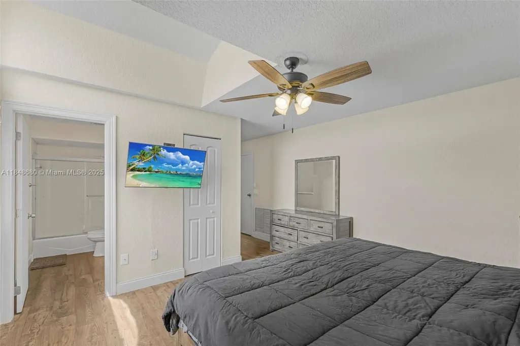 18574 Woodstream Drive Boca Raton FL 33498