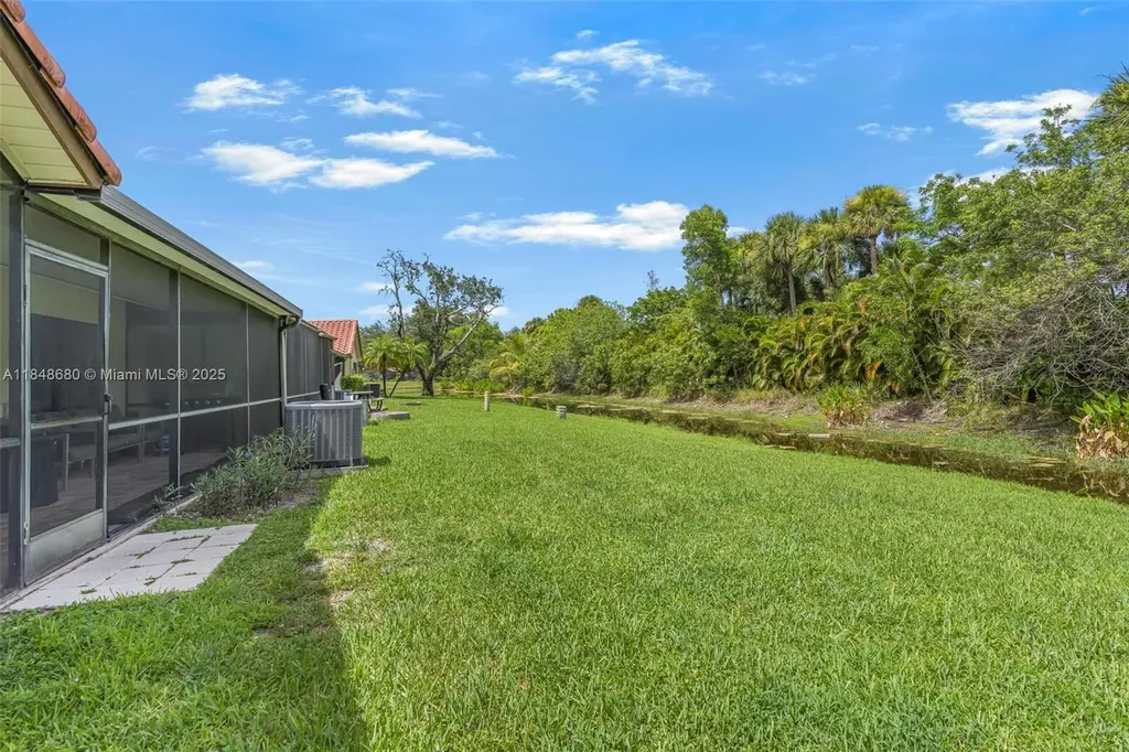 18574 Woodstream Drive Boca Raton FL 33498