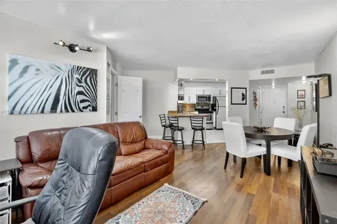 2750 NE 183rd Street Aventura FL 33160