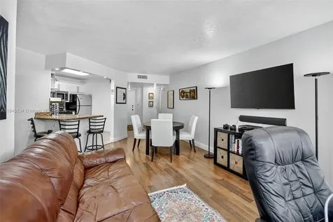 2750 NE 183rd Street Aventura FL 33160