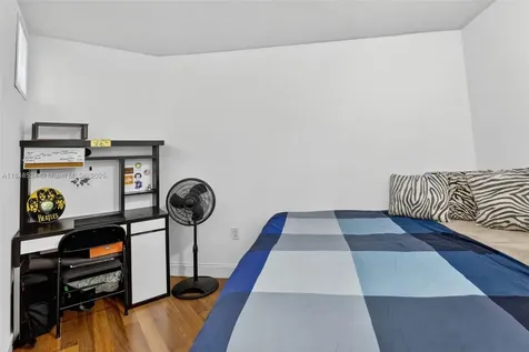 2750 NE 183rd Street Aventura FL 33160