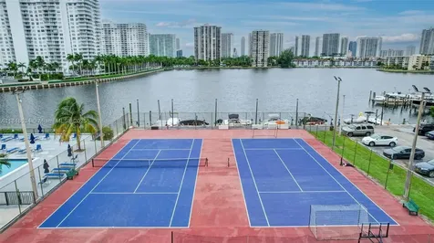 2750 NE 183rd Street Aventura FL 33160