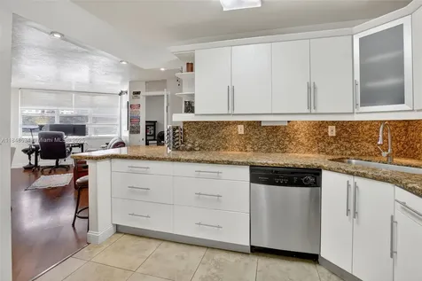2750 NE 183rd Street Aventura FL 33160