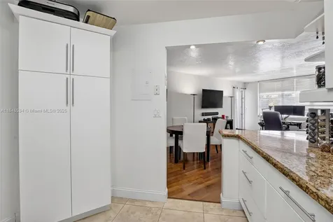 2750 NE 183rd Street Aventura FL 33160