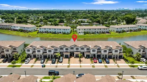 12625 NW 23rd Place Miami FL 33167
