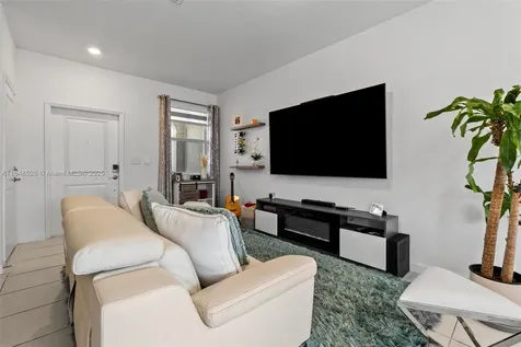 12625 NW 23rd Place Miami FL 33167
