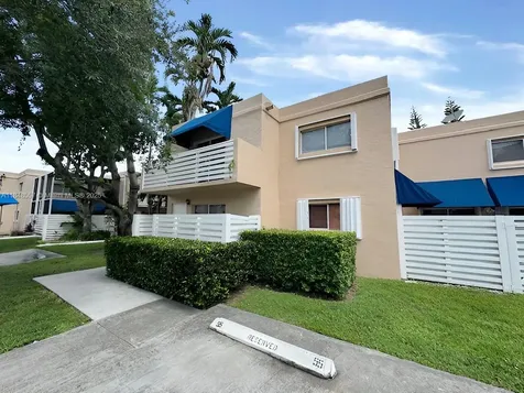 14355 SW 97th Lane Miami FL 33186