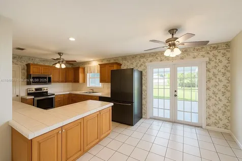 10191 SW 203rd Terrace Cutler Bay FL 33189