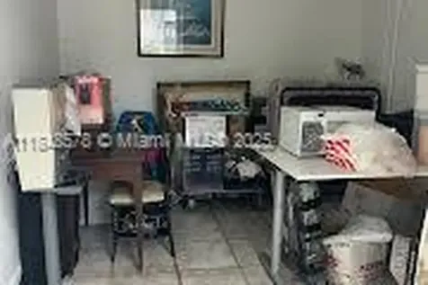 5601 Collins Avenue Miami Beach FL 33140