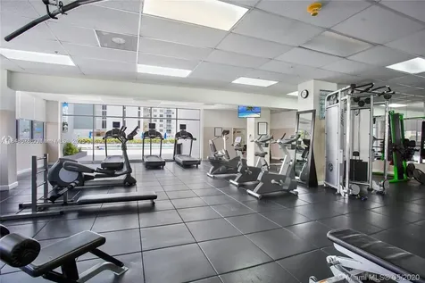 5601 Collins Avenue Miami Beach FL 33140
