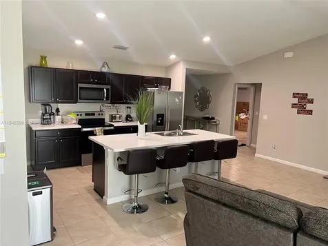172 SW Langfield Avenue Port St. Lucie FL 34984