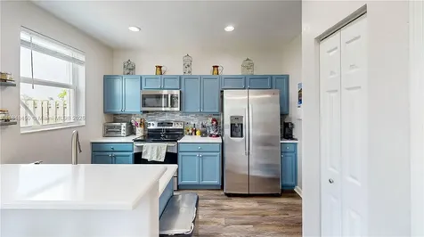 2389 NE 4th Street Homestead FL 33033