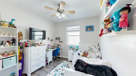 2389 NE 4th Street Homestead FL 33033