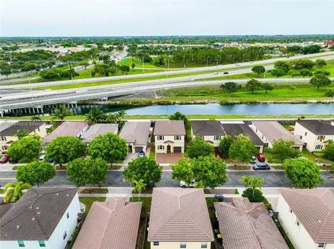 2389 NE 4th Street Homestead FL 33033