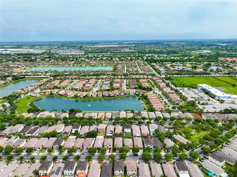 2389 NE 4th Street Homestead FL 33033