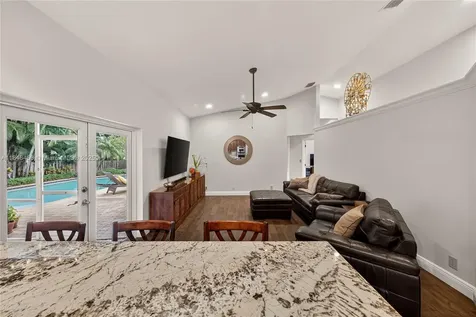 11880 NW 24th Street Plantation FL 33323