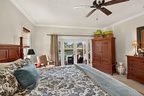 11880 NW 24th Street Plantation FL 33323