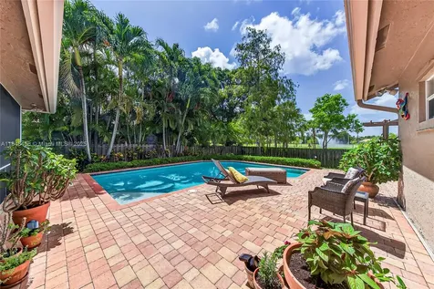 11880 NW 24th Street Plantation FL 33323