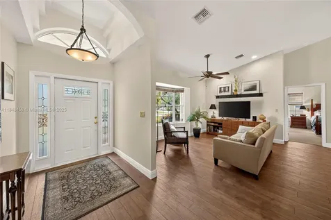 11880 NW 24th Street Plantation FL 33323