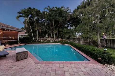 11880 NW 24th Street Plantation FL 33323