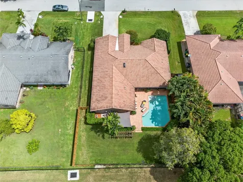 11880 NW 24th Street Plantation FL 33323