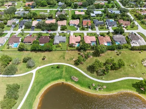 11880 NW 24th Street Plantation FL 33323