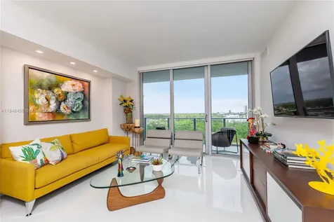 16385 Biscayne Boulevard Aventura FL 33160