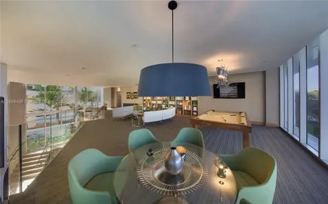 16385 Biscayne Boulevard Aventura FL 33160