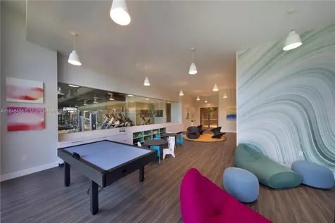 16385 Biscayne Boulevard Aventura FL 33160