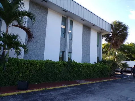 1900 N University Drive Pembroke Pines FL 33024
