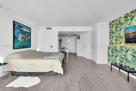 1100 West Avenue Miami Beach FL 33139