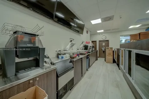 Bakery / Restaurant For Sale On Dixie Highway Miami FL 33157