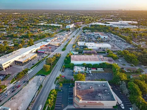 Bakery / Restaurant For Sale On Dixie Highway Miami FL 33157