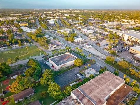 Bakery / Restaurant For Sale On Dixie Highway Miami FL 33157